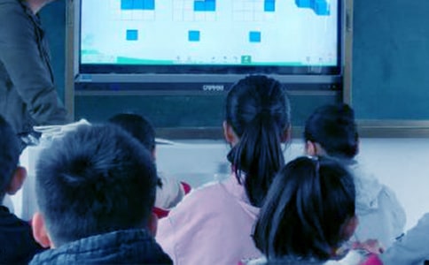 關(guān)于中學(xué)政治教研組的工作計(jì)劃