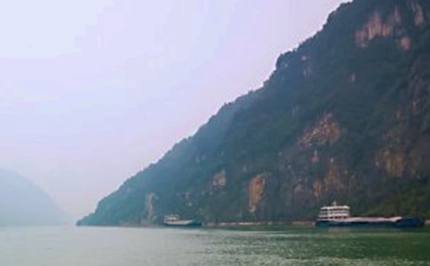 課文《三峽之秋》教學(xué)設(shè)計(jì)