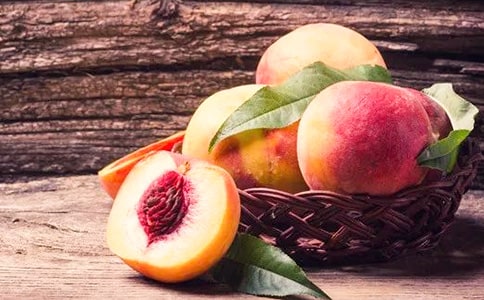 小班教案:小猴摘桃子