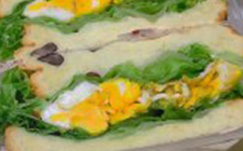 我和爸爸做早餐小學(xué)生周記200字